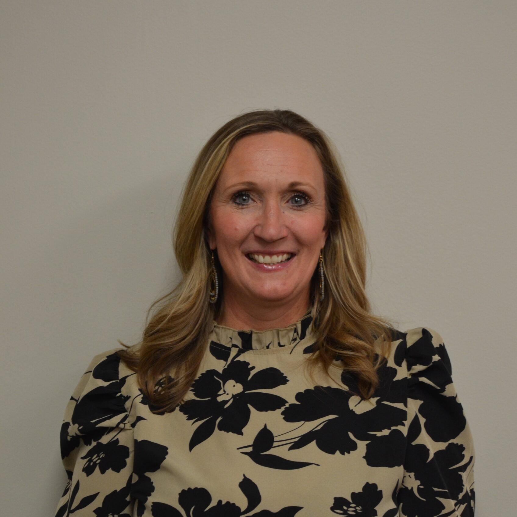 Sarah Sampson- Office Manager Sarah Sampson- Office Manager